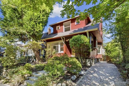 5246 12th Avenue Ne, Seattle, WA, 98105 | Card Image