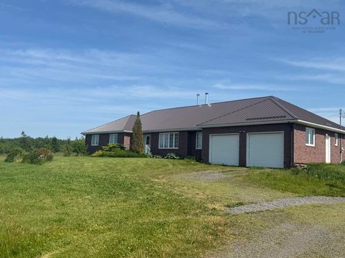 2984 Highway 307, Wallace Station, NS, B0K1Y0 | Card Image