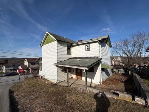 3385 Pike St, Sewickley Twp, PA, 15774 | Card Image