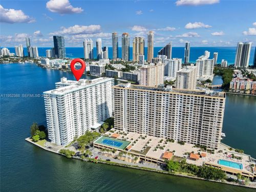 1018-301 174th St, Sunny Isles Beach, FL, 33160-3233 | Card Image
