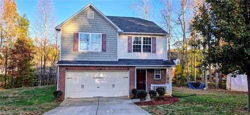 2922 Mimosa Ct, Randleman, NC, 27317-7467 | Card Image