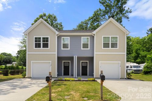 112 Angle St, Cherryville, NC, 28021-3302 | Card Image
