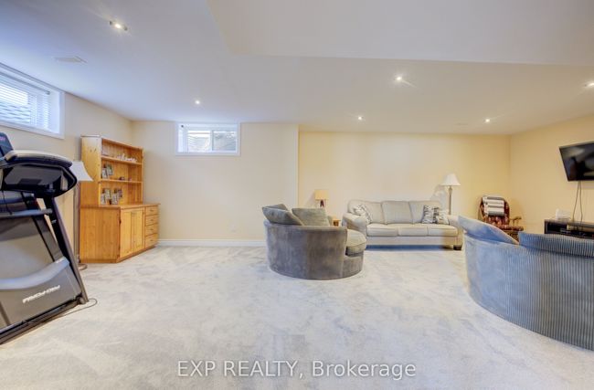 165 River Run Rd, House other with 4 bedrooms, 4 bathrooms and 4 parking in Drayton ON | Image 33