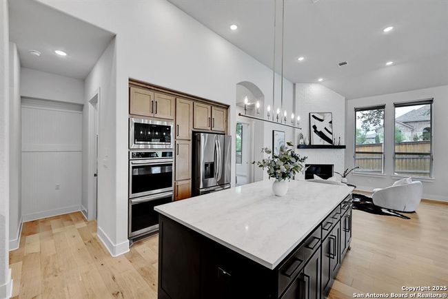 422 Quiet Oak Rd, House other with 4 bedrooms, 5 bathrooms and null parking in San Marcos TX | Image 17