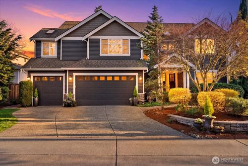 8907 Ne 152nd Pl, Bothell, WA, 98011-4700 | Card Image