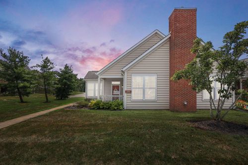 5951 Naughten Pond Drive, Columbus, OH, 43213 | Card Image