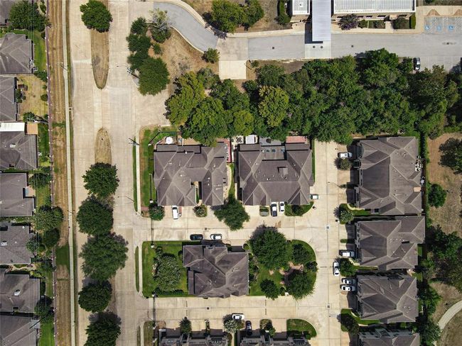 no back neighbors | Image 12