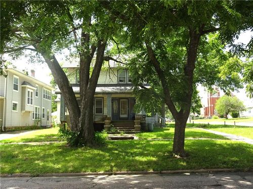 301 S 9th St, Independence, KS, 67301-3613 | Card Image