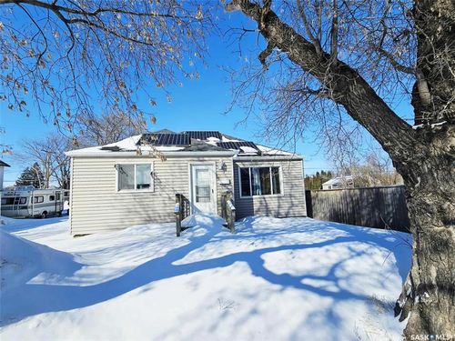 201 Broadway Street W, Yorkton, SK, S3N0M8 | Card Image