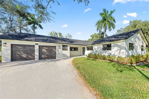 15131-15131 Sw 31st Ct, Davie, FL, 33331 | Card Image