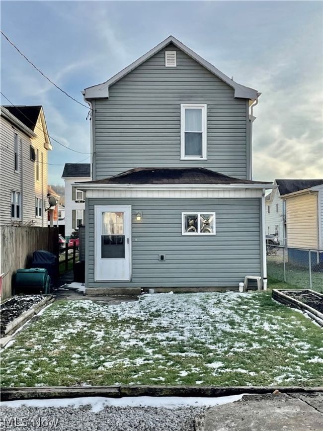 21 7th Street, Sold in Mcmechen Zoocasa