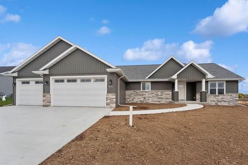 W7020 Jaclyn Lane, GREENVILLE, WI, 54942 | Card Image