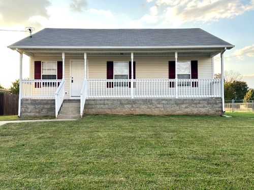 202 Jenna Ave, Oak Grove, KY, 42262-8257 | Card Image