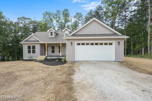 142 Creekview Court, Jamestown, TN, 38556 | Card Image