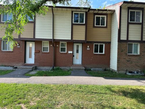 3-1408 Foxwell St, Gloucester, ON, K1B5J4 | Card Image