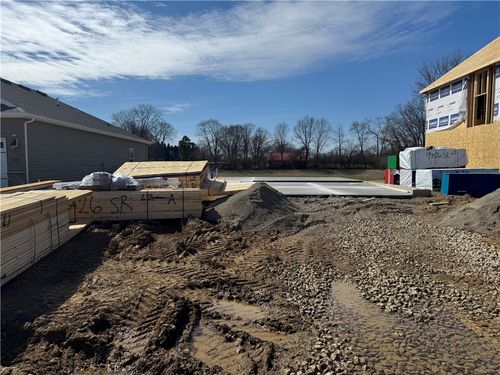 2211 Hackberry Street, Springfield, OH, 45505 | Card Image