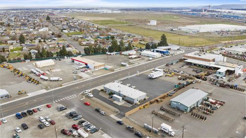 606 S Oregon Ave, Pasco, WA, 99301 | Card Image