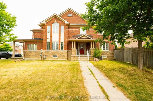 138 Zia Dodda Cres, Brampton, ON, L6P1T4 | Card Image