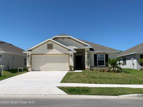 1686 Kylar Dr Nw, Palm Bay, FL, 32907-7612 | Card Image
