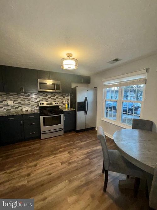 16342 Pennsbury Way, BOWIE, MD, 20716-1781 | Card Image