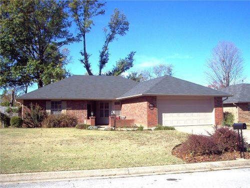 908 N Oriole Avenue, Rogers, AR, 72756 | Card Image