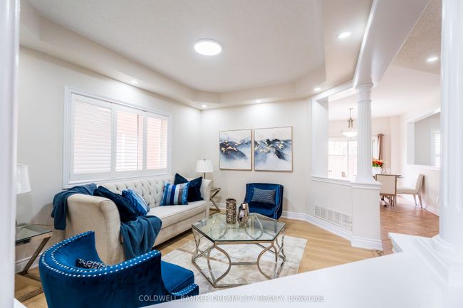 32 Charger Lane, House other with 8 bedrooms, 4 bathrooms and 2 parking in Brampton ON | Image 6