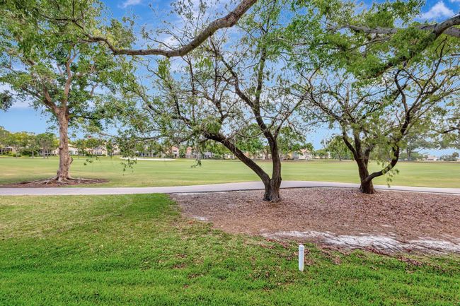 295 Old Meadow Way, Condo with 2 bedrooms, 2 bathrooms and null parking in Palm Beach Gardens FL | Image 53