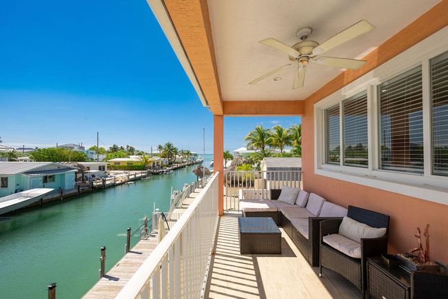 Upstairs Patio | Image 43