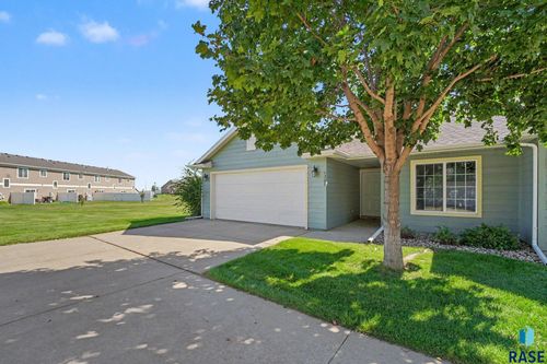 5303 W Sourwood Pl, Sioux Falls, SD, 57107-0318 | Card Image
