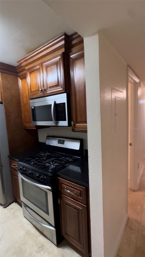 f-2053 Dixie Bell, Orlando, FL, 32812 | Card Image