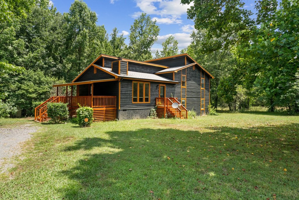 Residential in Chatsworth 4