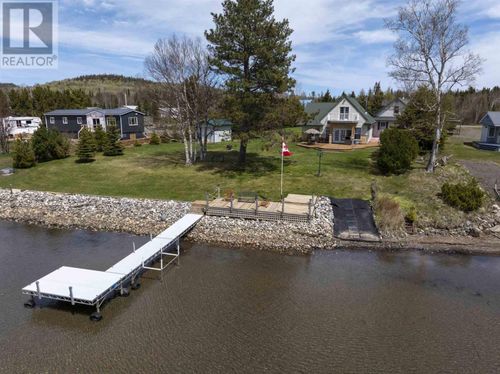 670 Memory Rd, Neebing, ON, P7L0A3 | Card Image