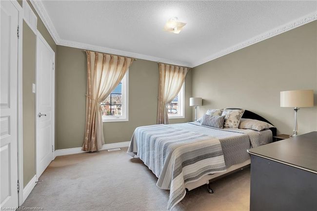 3348 Raspberry Bush Trail, House other with 4 bedrooms, 4 bathrooms and 6 parking in Oakville ON | Image 37