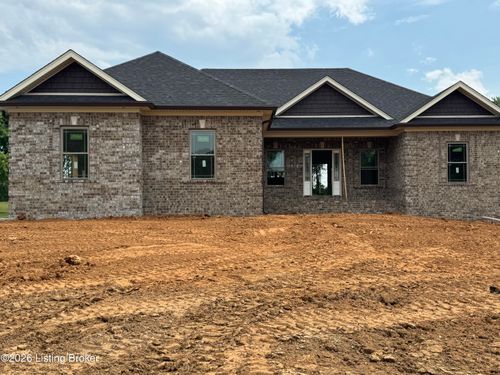 381 Robin Way, Shepherdsville, KY, 40165-8916 | Card Image