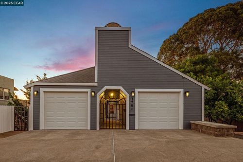 376 Winslow St, Crockett, CA, 94525 | Card Image