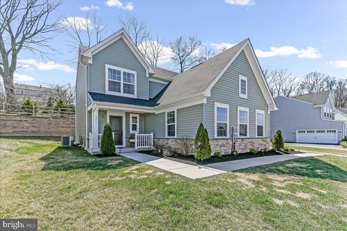 215 Sloan Dr, COATESVILLE, PA, 19320-6659 | Card Image