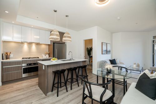 401-516 Foster Ave, Coquitlam, BC, V3J0H8 | Card Image