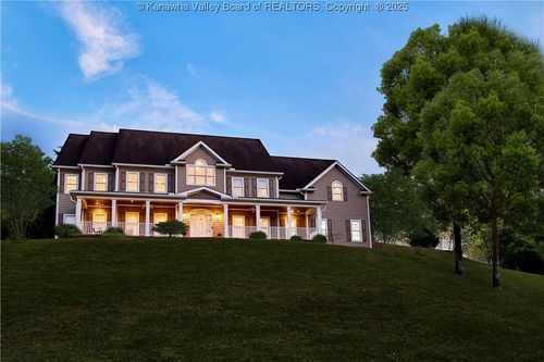 111 Graff Ln, Charleston, WV, 25304-1065 | Card Image