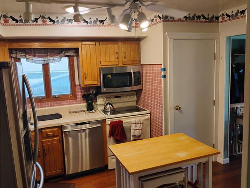 132 Mill Dr, Mastic Beach, NY, 11951-1205 | Card Image