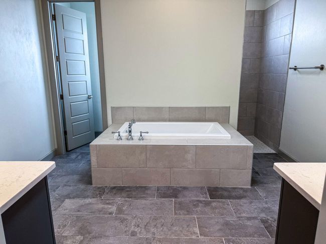 2216 Okeefe Ave Se, House other with 3 bedrooms, 3 bathrooms and null parking in Albuquerque NM | Image 12