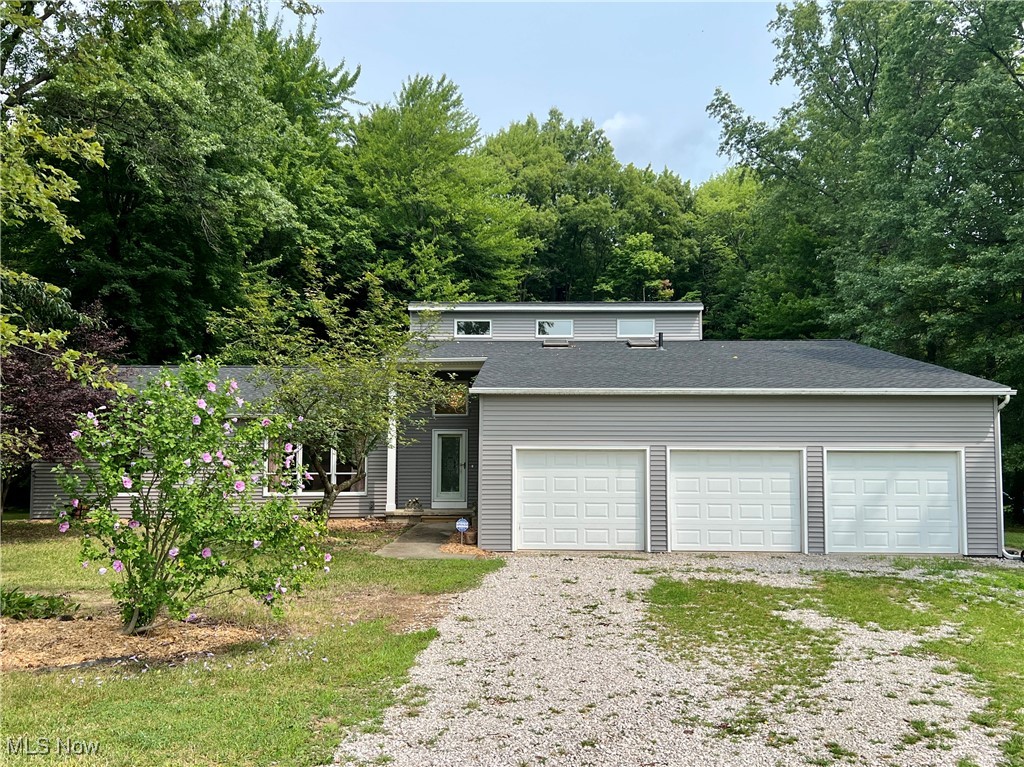 Garfield Rd, Oberlin, OH 44074
