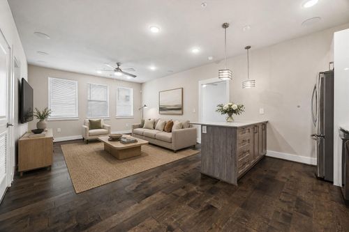 104-4819 Caroline St, Houston, TX, 77004-5683 | Card Image
