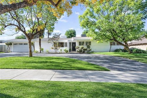 1514 Franklin Ave, Redlands, CA, 92373-7154 | Card Image