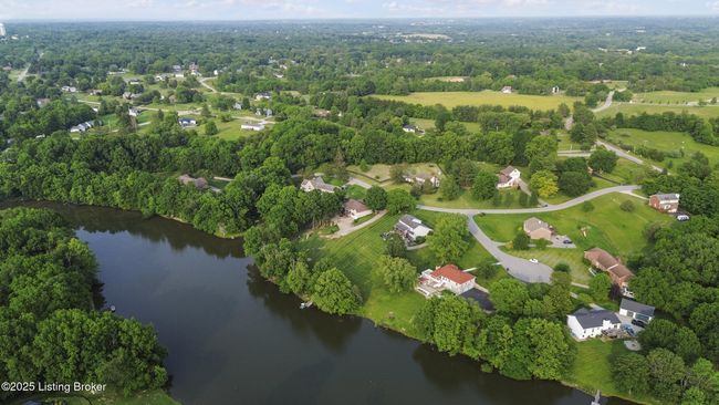 3205 Lake Pointe Ct, House other with 3 bedrooms, 4 bathrooms and null parking in Crestwood KY | Image 8