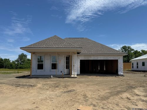 9120 Parkway Dr, Baton Rouge, LA, 70810-7017 | Card Image