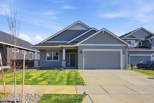 2618 W Victor Loop, Coeur D Alene, ID, 83815-7394 | Card Image