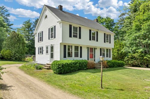 652 W Side Rd, Conway, NH, 03818-6062 | Card Image
