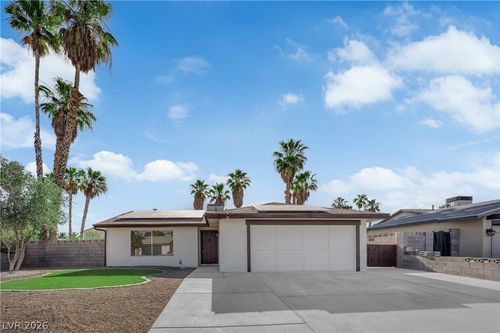5420 Oxbow St, Las Vegas, NV, 89119-2831 | Card Image