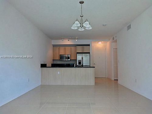 1415-n-1111 Sw 1st Ave, Miami, FL, 33130-5401 | Card Image