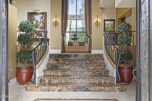 7-web-or-mls-UpmarketMedia-317ElTua-3 | Image 7